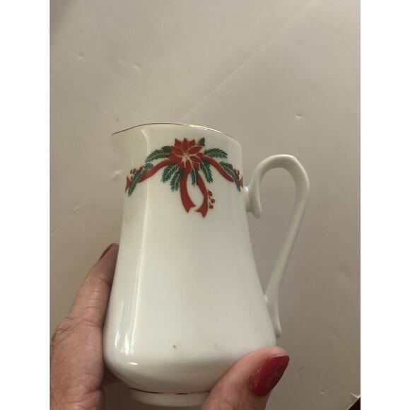 Poinsettia And Ribbons Fine China 6 Christmas Holidays Tea Cups and Creamer - Picture 12 of 15